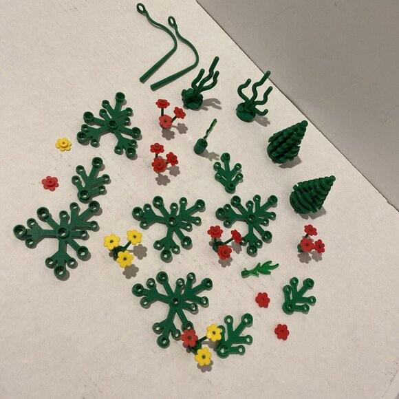 Lot GENUINE LEGO Greenery Plants Trees Bushes Flowers Christmas - Picture 4 of 4